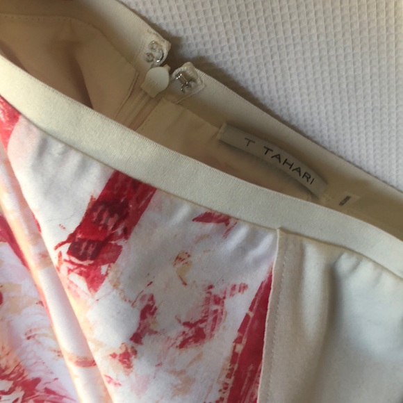 Tahari Pencil Skirt - Picture 5 of 5